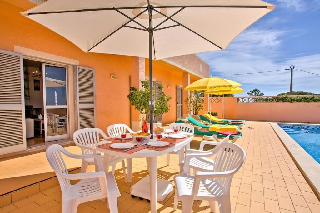 Villa Guita Family House Albufeira Extérieur photo